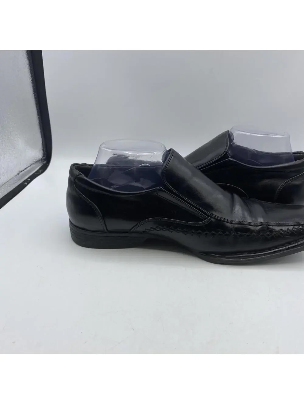 Dexter Black Leather Lace Up Men’s Dress Shoes Size 9 with Square Toe
